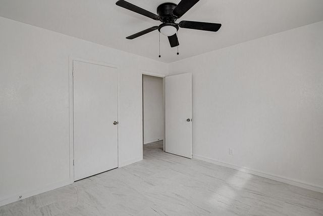 1108 Davis Street, Cleburne, TX 76033