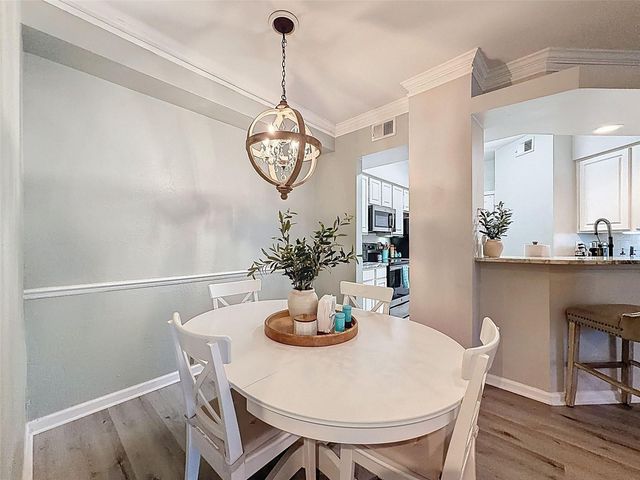 1203 BAY CLUB CIRCLE 1203, Tampa, FL 33607