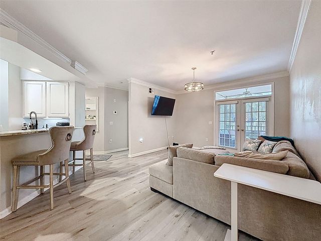 1203 BAY CLUB CIRCLE 1203, Tampa, FL 33607