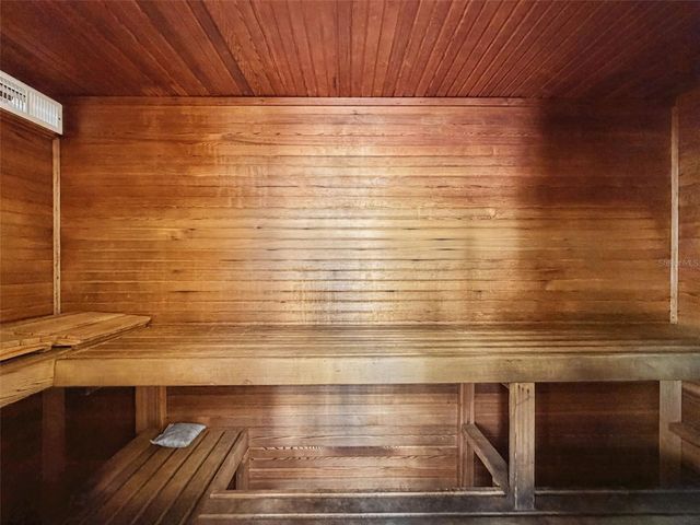 1203 BAY CLUB CIRCLE 1203, Tampa, FL 33607