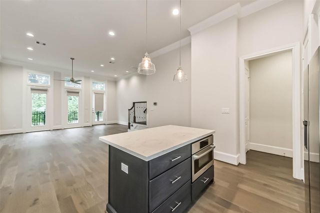 5308 S Capitol Street, Houston, TX 77023