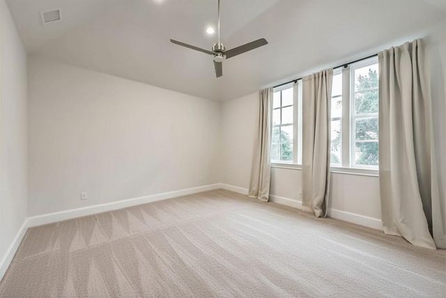 5308 S Capitol Street, Houston, TX 77023