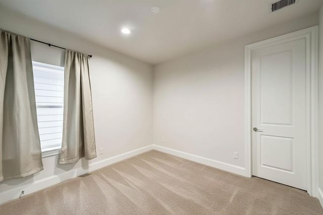 5308 S Capitol Street, Houston, TX 77023