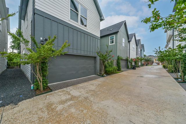 5308 S Capitol Street, Houston, TX 77023