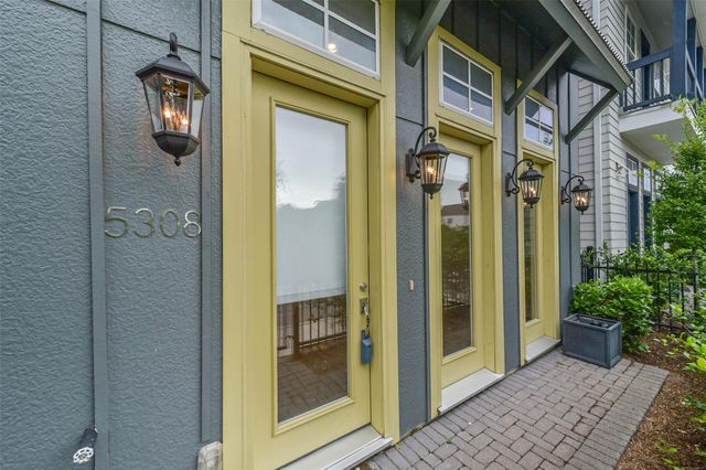 5308 S Capitol Street, Houston, TX 77023