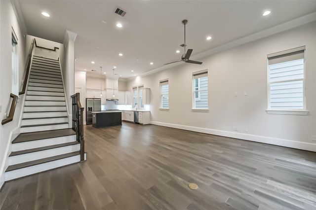 5308 S Capitol Street, Houston, TX 77023