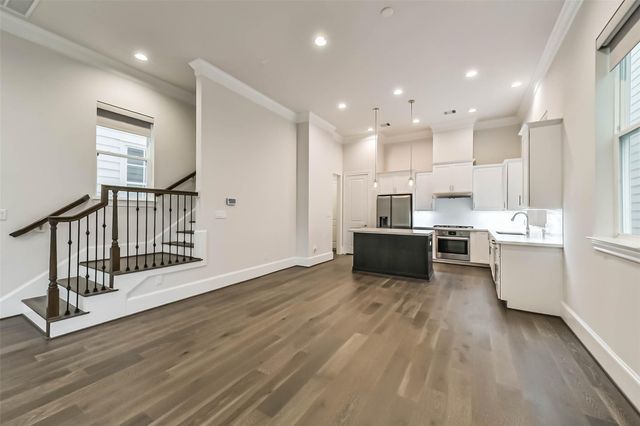 5308 S Capitol Street, Houston, TX 77023