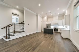 5308 S Capitol Street, Houston, TX 77023