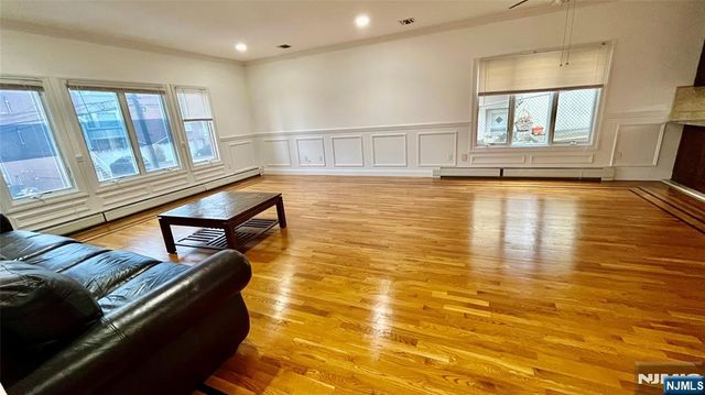 212 7th Street A, Palisades Park, NJ 07650