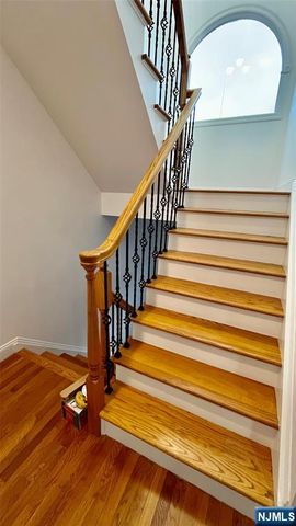 212 7th Street A, Palisades Park, NJ 07650