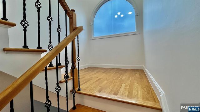 212 7th Street A, Palisades Park, NJ 07650