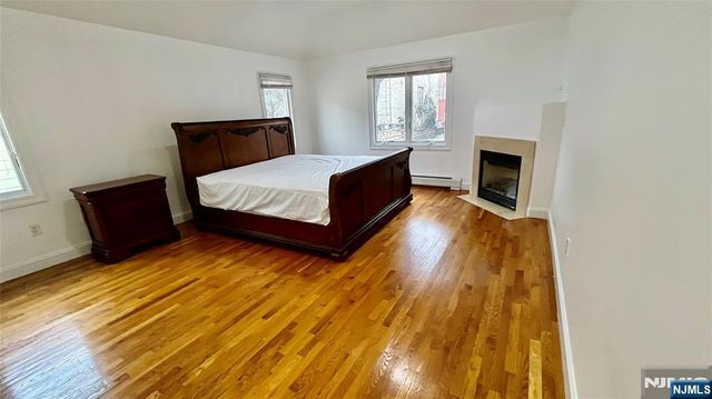 212 7th Street A, Palisades Park, NJ 07650