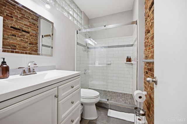 111 E Thirteenth Street, Cincinnati, OH 45202
