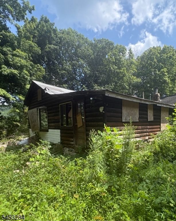 10 Flat Bush Rd, Vernon Twp., NJ 07461 — exterior