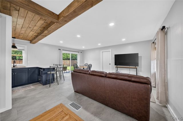 4411 Cedarvale Road, Onondaga, NY 13215