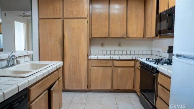 10371 Garden Grove Blvd 8, Garden Grove, CA 92843