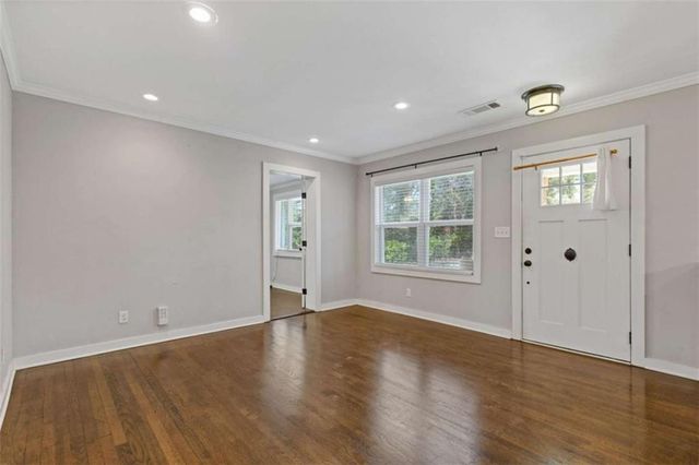 2779 Horse Shoe Drive, Atlanta, GA 30316