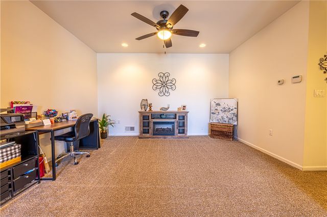 100 Clover Ln, South Union Twp, PA 15401