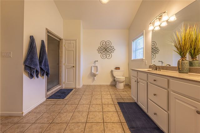 100 Clover Ln, South Union Twp, PA 15401
