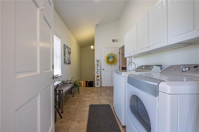 100 Clover Ln, South Union Twp, PA 15401