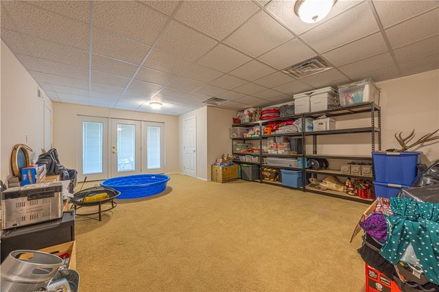 100 Clover Ln, South Union Twp, PA 15401