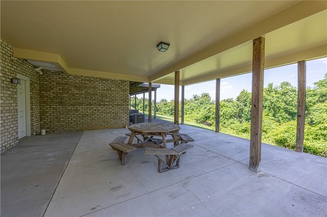 100 Clover Ln, South Union Twp, PA 15401