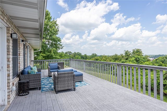 100 Clover Ln, South Union Twp, PA 15401