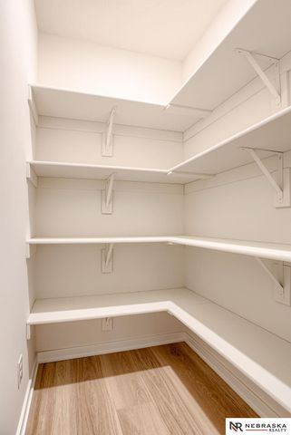 11108 N 173 Street, Bennington, NE 68007