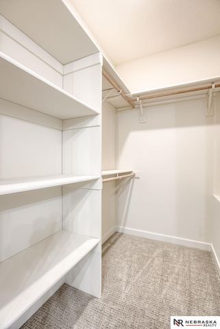 11108 N 173 Street, Bennington, NE 68007