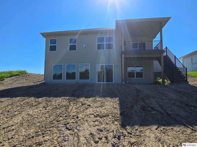 11108 N 173 Street, Bennington, NE 68007