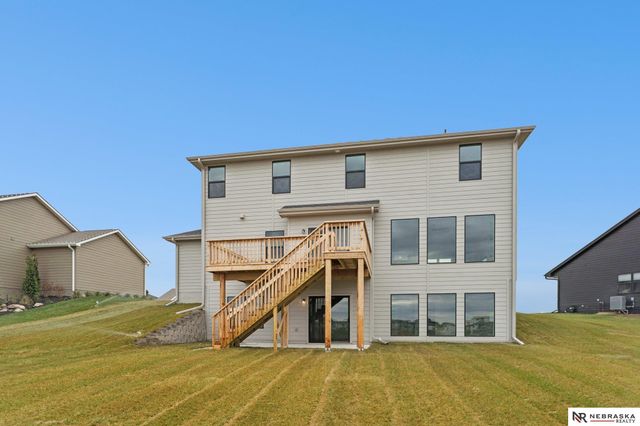 11653 S 119th Street, Papillion, NE 68046