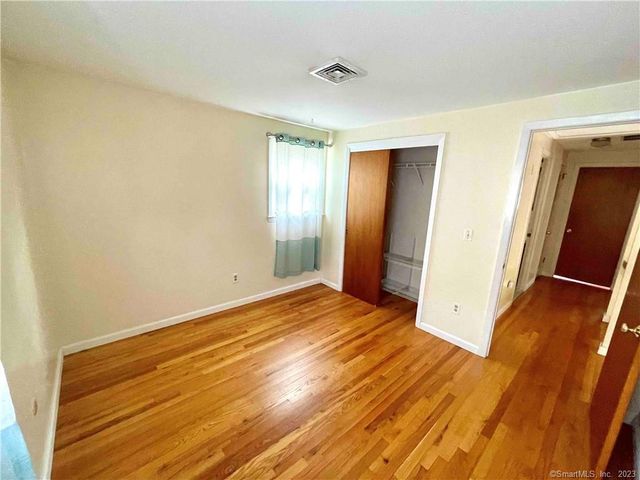 81 Rosewood Drive, Newington, CT 06111