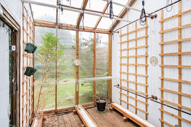 1228 Spring Avenue NE, Grand Rapids, MI 49505