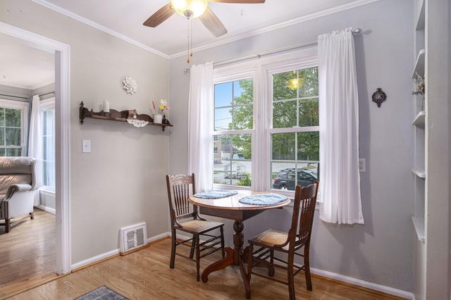 1228 Spring Avenue NE, Grand Rapids, MI 49505