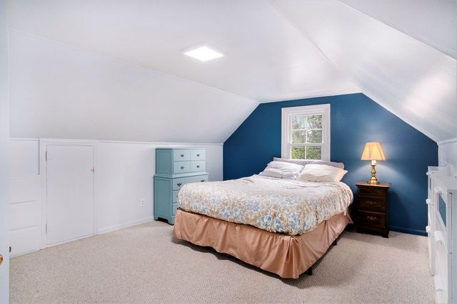 1228 Spring Avenue NE, Grand Rapids, MI 49505