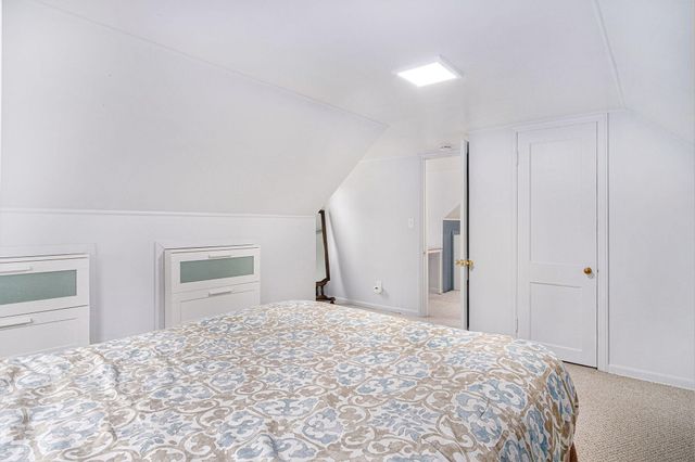 1228 Spring Avenue NE, Grand Rapids, MI 49505