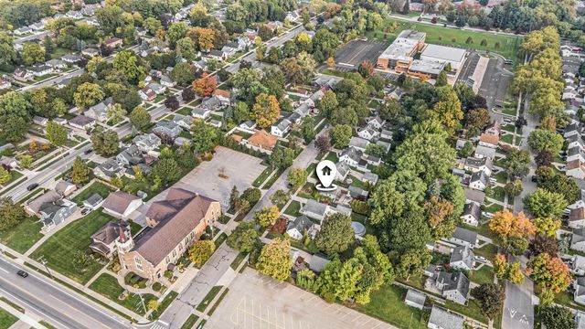 1228 Spring Avenue NE, Grand Rapids, MI 49505