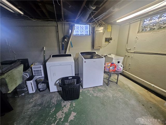 900 Lawn Avenue, Hamilton, OH 45013