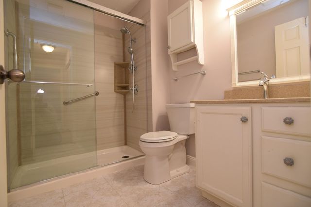 5697 Green Circle Drive 208, Hopkins, MN 55343