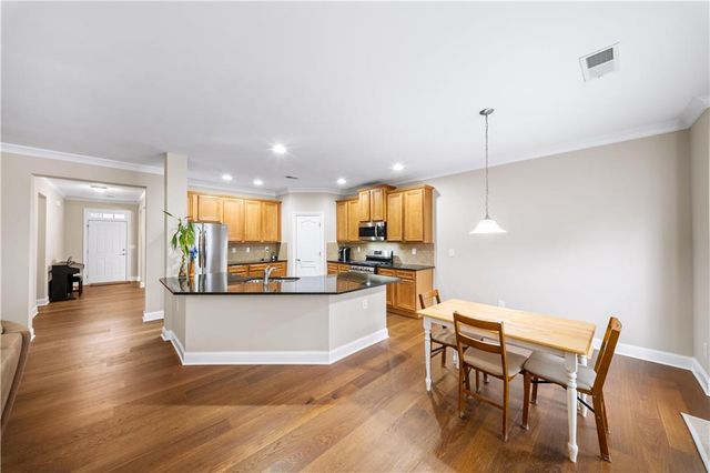 1425 Buckskin Trail, Suwanee, GA 30024