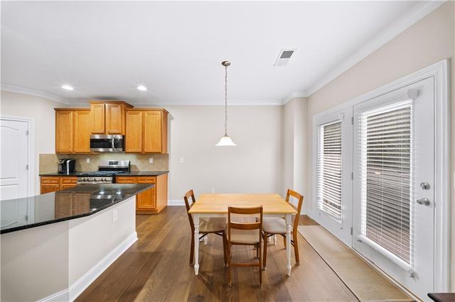 1425 Buckskin Trail, Suwanee, GA 30024