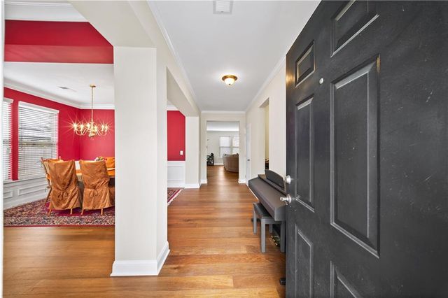 1425 Buckskin Trail, Suwanee, GA 30024