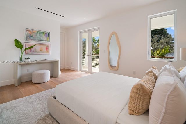 6021 SW 86th St, South Miami, FL 33143