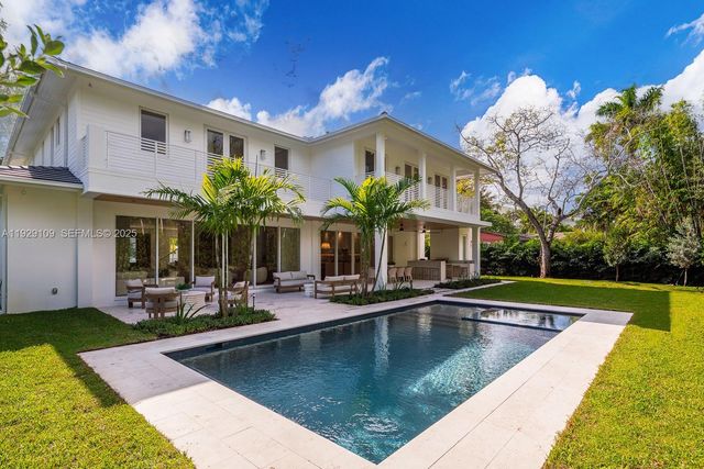 6021 SW 86th St, South Miami, FL 33143