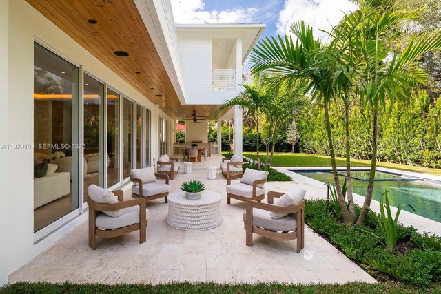 6021 SW 86th St, South Miami, FL 33143