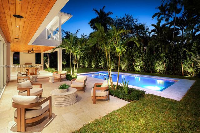 6021 SW 86th St, South Miami, FL 33143