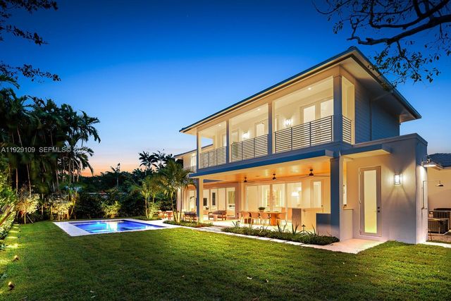 6021 SW 86th St, South Miami, FL 33143