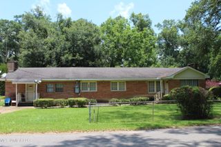142 S S Pine Street, Lucedale, MS 39452