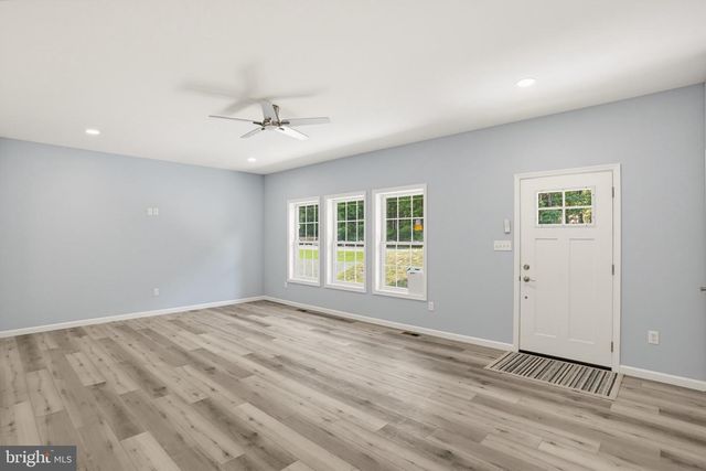 18729 LAUREL RD, Millsboro, DE 19966