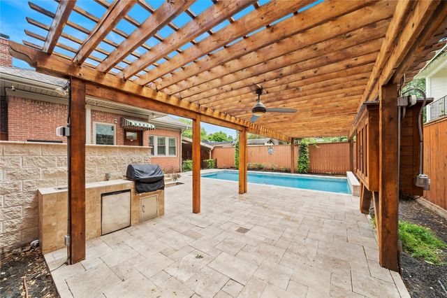 3404 Audubon Place, Houston, TX 77006